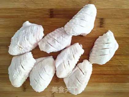Make Honey-cooked chicken wings step 0