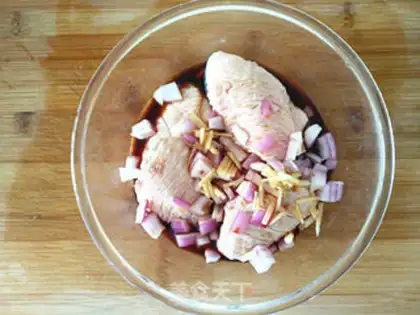 Make Honey-cooked chicken wings step 3