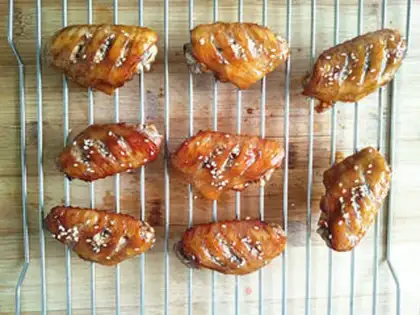 Make Honey-cooked chicken wings step 7