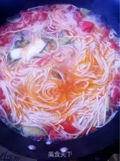 Make Tomato egg noodles step 6