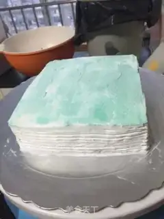Make Butter cream cake step 32