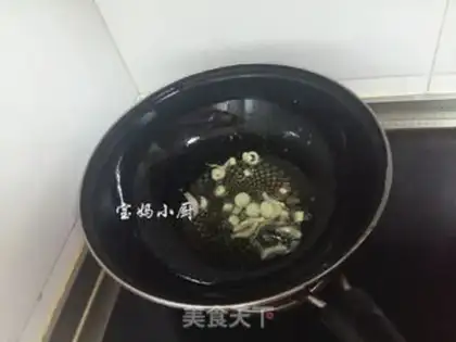 Make Fried eggs step 5