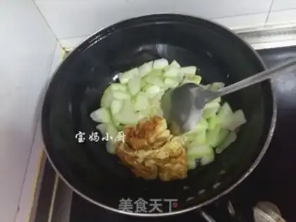 Make Fried eggs step 7