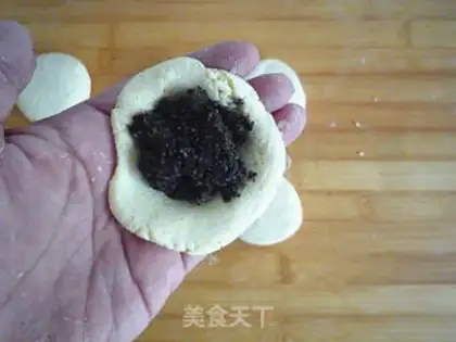 Make Black sesame tacos step 7