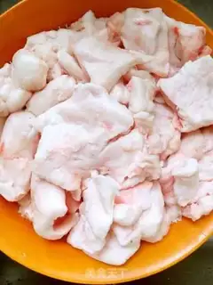 Make Get the pig oil step 0