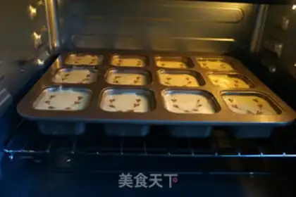 Make SpongeBob cake step 14