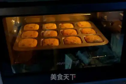Make SpongeBob cake step 15