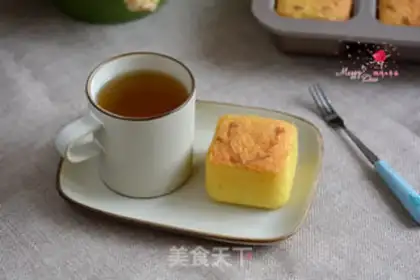 Make SpongeBob cake step 16