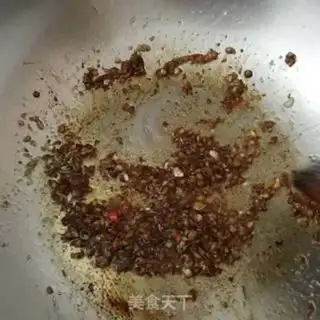 Make Garlic fans step 4