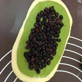 Make Scratch the tea and beans step 5