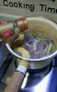 Make Peach and gel, lamb stew step 1