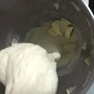 Make Milky coconut toast step 5