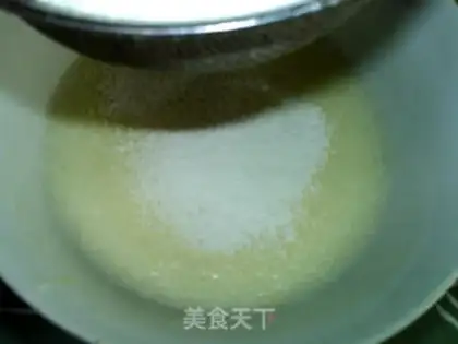 Make Russian apple cake step 4