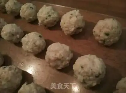 Make Blowing round step 3