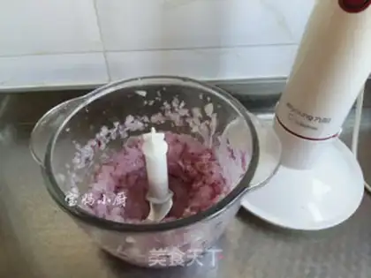 Make Horse dumplings step 5