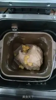 Make Chinese milked toast step 4