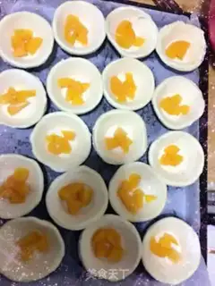 Make Peach omelet step 2