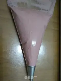 Make Chocolate Macalon step 12