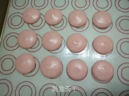 Make Chocolate Macalon step 13