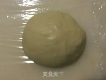Make caterpillar bread step 1