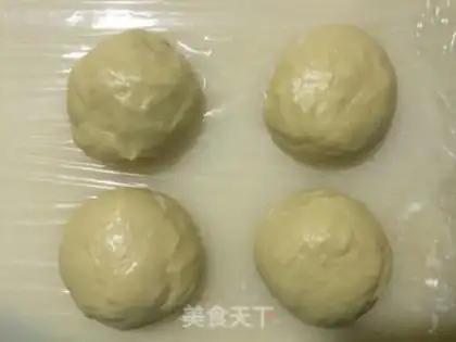 Make caterpillar bread step 2