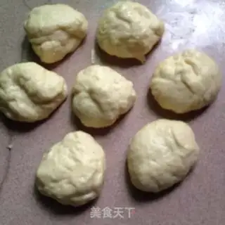 Make Cheese cucumber bread step 4