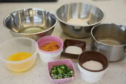 Make Meat-sun salad step 0