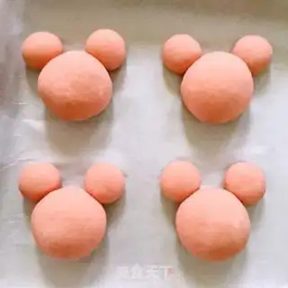 Make Mickey Minnie step 6