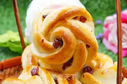 Make Rose bread step 14