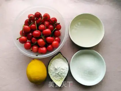 Make Sweet cherry pie step 1