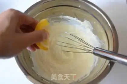 Make Blueberry frozen cheesecake step 2
