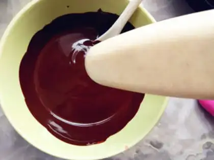 Make oatmeal bananas, ice cream step 3