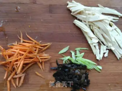Make Home spicy soup step 0