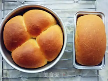 Make Super soft blueberry cream bread step 7
