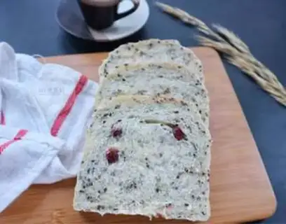 Make Black sesame berries dry toast step 14