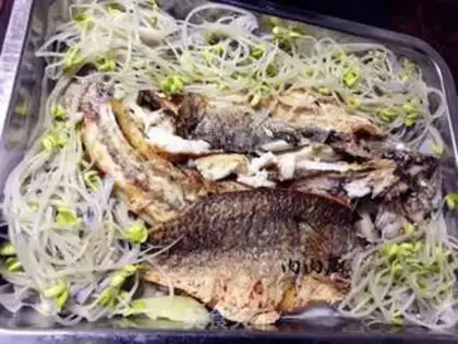 Make Zhongqing State roasted fish step 4