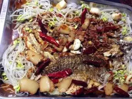 Make Zhongqing State roasted fish step 10
