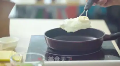 Make Quick-hand sandwich step 2