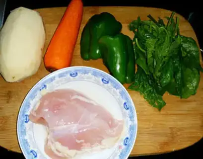 Make Chicken Spring Roll step 0