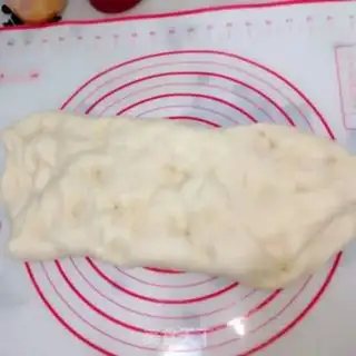 Make Milky mushroom bread step 1