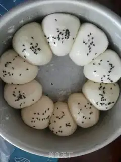 Make Milk sesame sacks step 8
