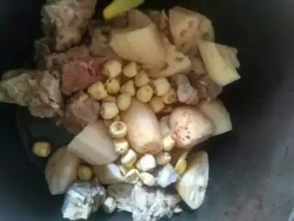 Make Dragon bones, Lotus soup step 2