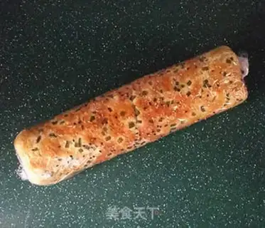 Make Onion pine rolls step 15