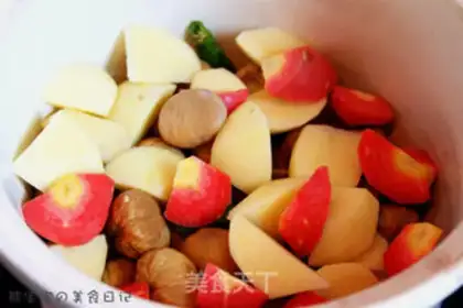 Make Potato chestnut beef step 4