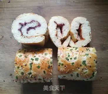 Make Onion pine rolls step 16