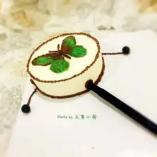 Make A hand-drawing mousse drum cake step 21