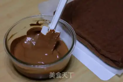 Make coca roll step 10