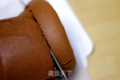 Make coca roll step 12