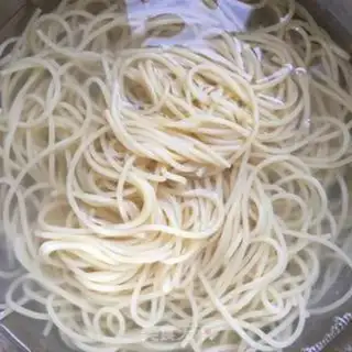 Make Butter chicken pasta step 1