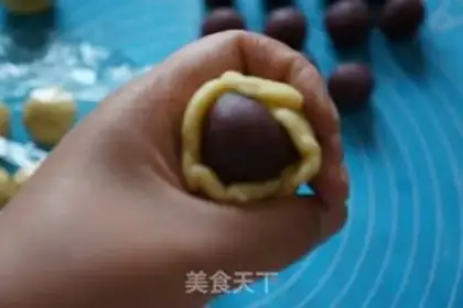 Make And the wind and the fruit step 4